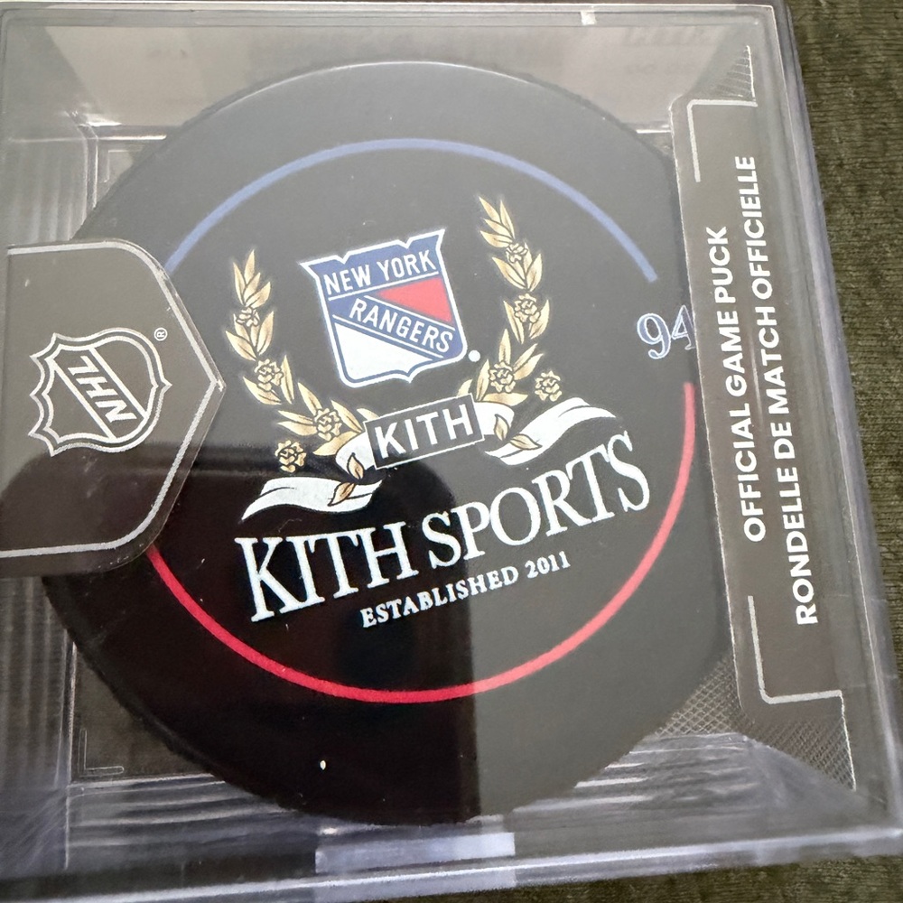 Kith NHL Official New York Rangers Hockey Game Puck. (NWT)